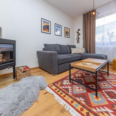 Apartman Juh Tale Eksteriør billede